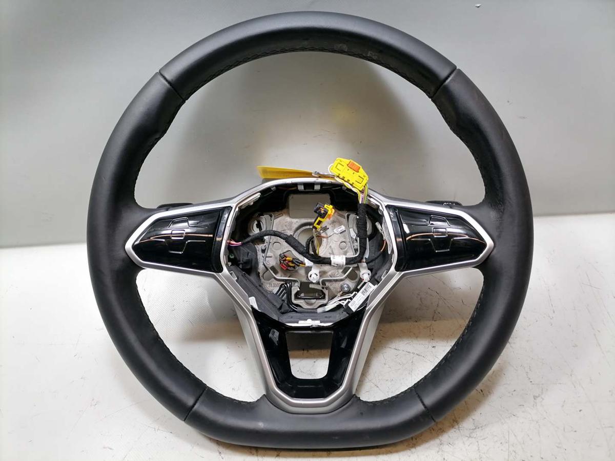 VW Passat B9 original Lederlenkrad mit Schaltwippen und Multifunktion Bj.2024